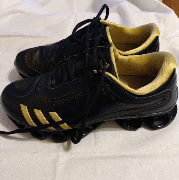 adidas shox shoes